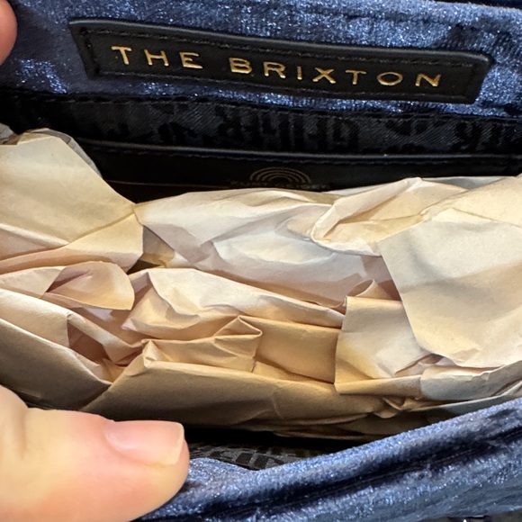 Kurt Geiger THE BRIXTON Navy Quilted Velvet Crossbody Bag - Picture 3 of 8